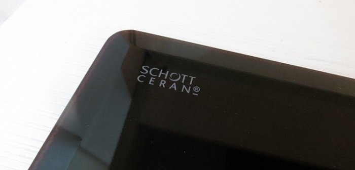 Bếp từ Chefs EH-DIH888 sử dụng mặt kính Schott Ceran 