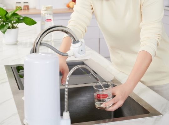 Thiết bị lọc nước trên bồn rửa Cleansui ET101